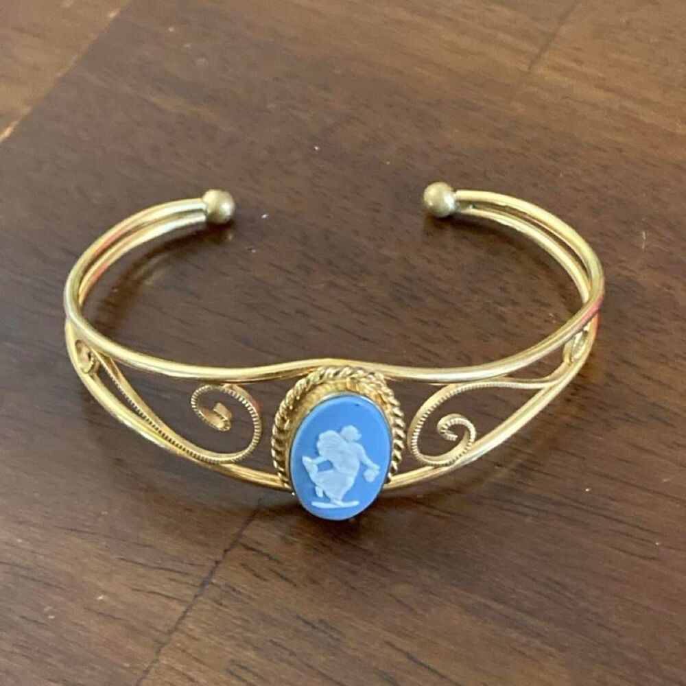 RARE Vintage Blue Wedgwood Jasperware Cameo Gold Tone Cuff Bracelet